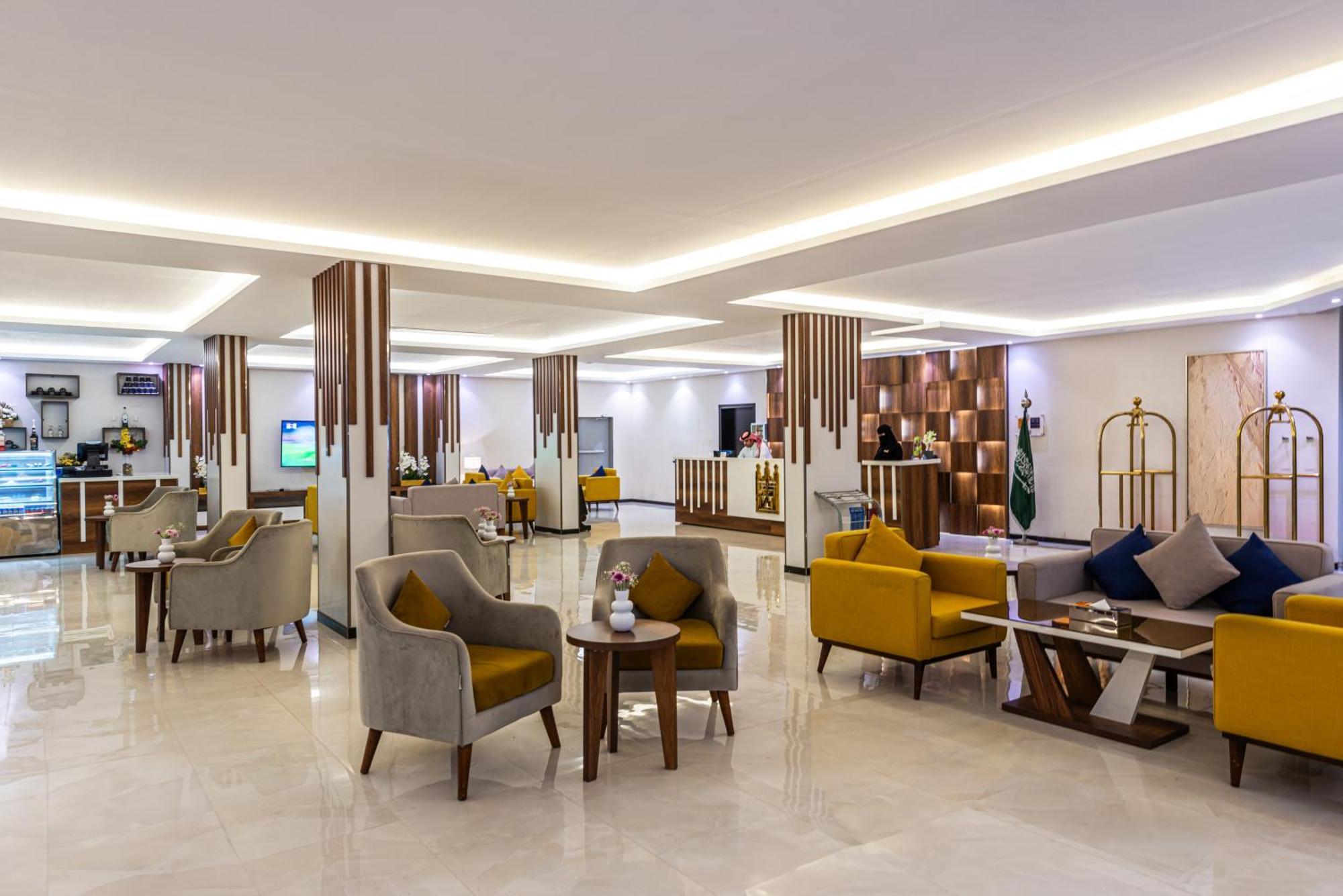 The Palace Hotel Suites Khamis Mushait Exterior foto